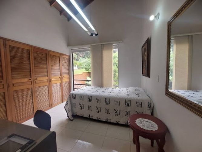 Casa de 3 alcobas en venta en Cola Del Zorro, Medellín, 255 m² · foto 19 de 20