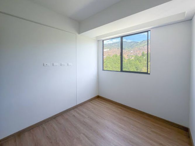 Apartamento de 3 alcobas en arriendo en Urbanizacion Palmacia, Bello, 94 m² · foto 23 de 24