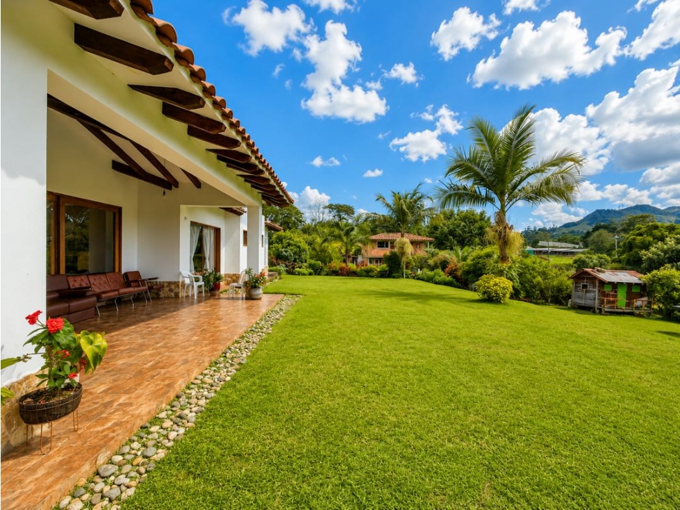 5BR Country House in Pontezuela (260 m²) for Sale - 2
