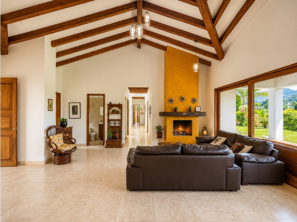 5BR Country House in Pontezuela (260 m²) for Sale - 4