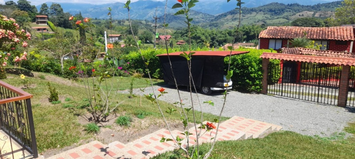 Casa en venta en Kilometro 41, Manizales · foto 11 de 24
