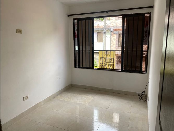 Casa de 3 alcobas en venta en Belén Aliadas, Medellín, 78 m² · foto 9 de 18