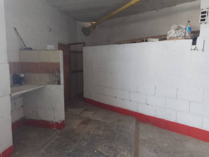 Bodega en venta en Laureles, Medellín, 130 m² · foto 10 de 14