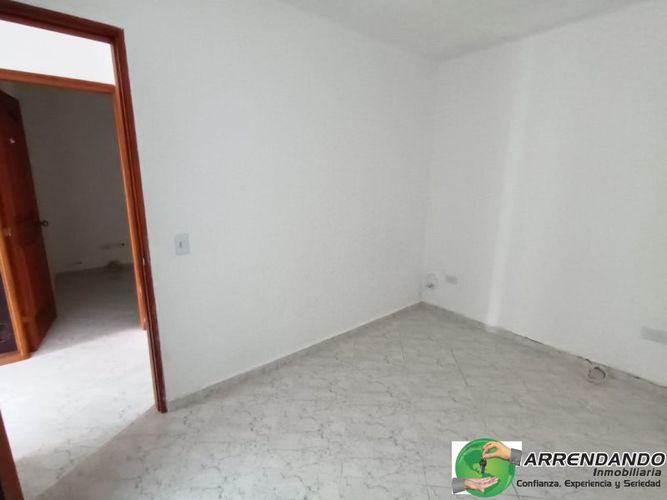 Apartamento de 3 alcobas en venta en Alto De Las Flores, Sabaneta, 75 m² · foto 7 de 16
