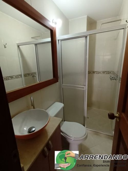 Apartamento de 3 alcobas en venta en Alto De Las Flores, Sabaneta, 75 m² · foto 8 de 16
