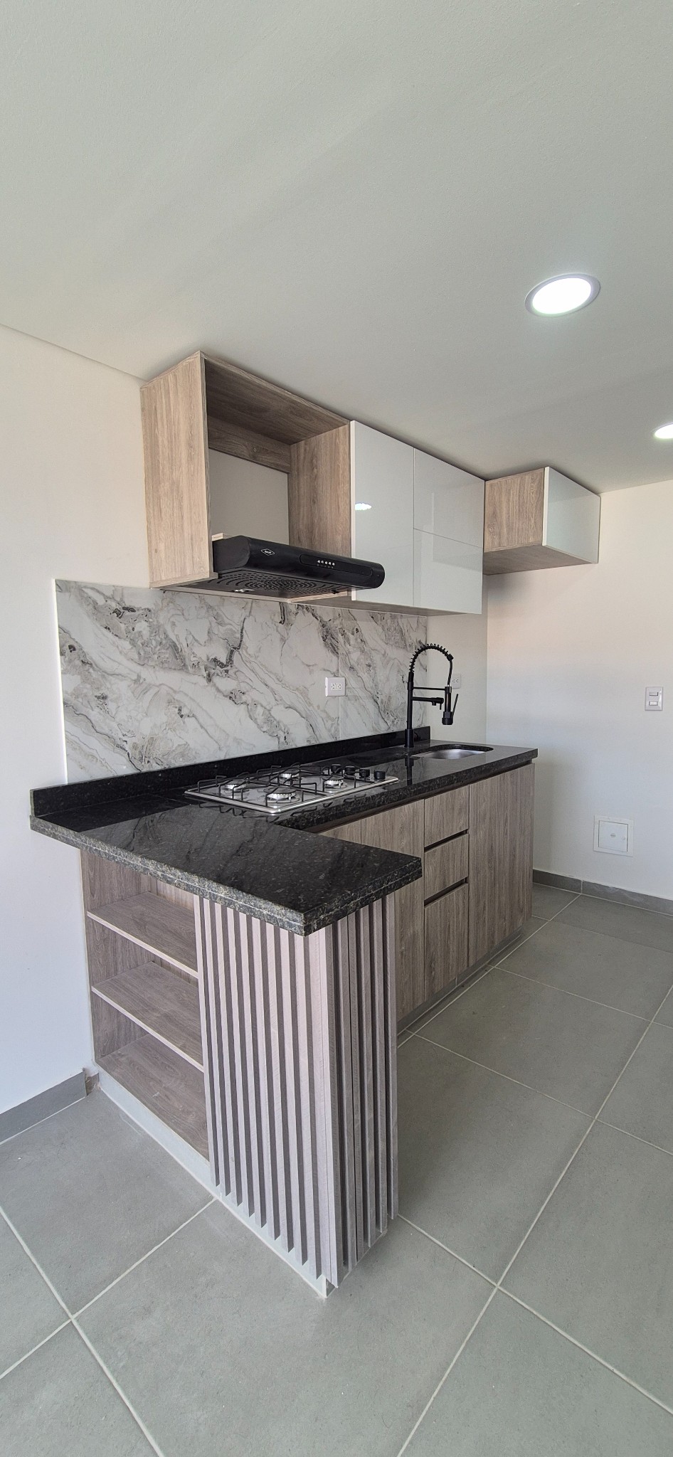 Apartaestudio en arriendo en Montevideo, Bogotá · foto 9 de 24