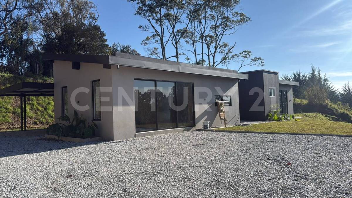Casa en Arriendo en El Tablazo, Rionegro