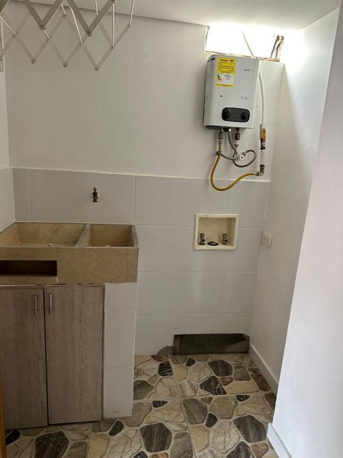 Apartamento de 2 alcobas en venta en Laureles, Medellín, 70 m² · foto 11 de 11