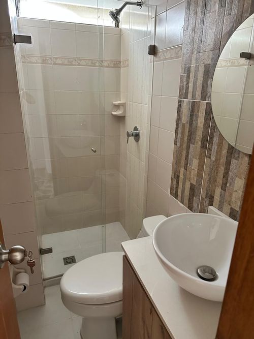 Apartamento de 2 alcobas en venta en Laureles, Medellín, 70 m² · foto 10 de 11