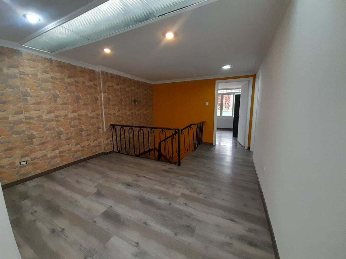 Casa en venta en Teusaquillo, Bogotá · foto 5 de 24