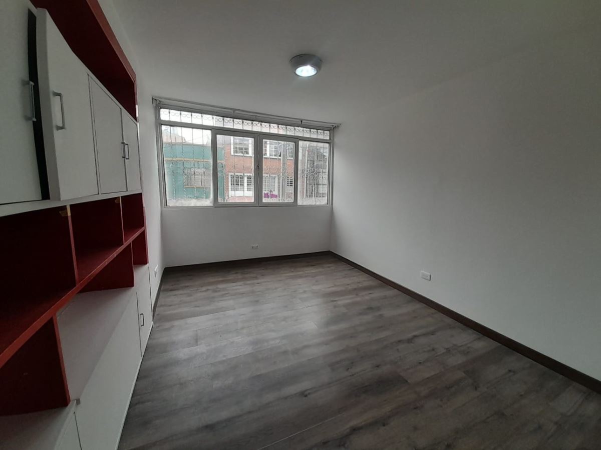 Casa en venta en Teusaquillo, Bogotá · foto 6 de 24