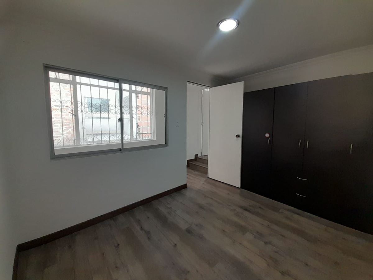 Casa en venta en Teusaquillo, Bogotá · foto 8 de 24