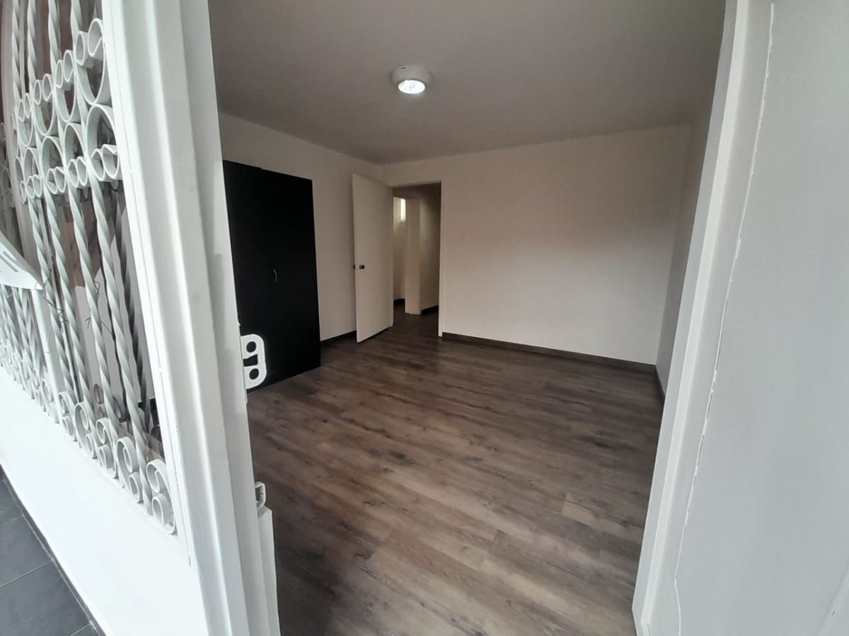 Casa en venta en Teusaquillo, Bogotá · foto 10 de 24