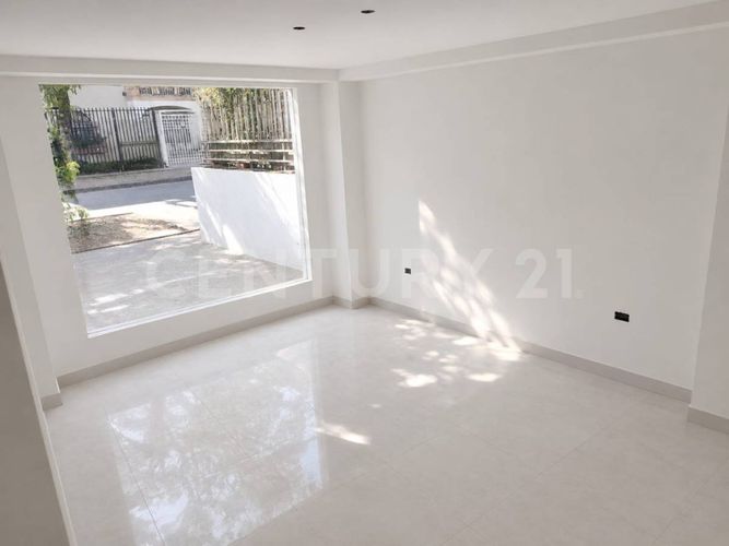 Local en arriendo en Cristales, Cali, 300 m² · foto 5 de 5