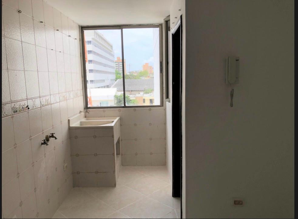 Apartamento en arriendo en Altos Del Limon, Barranquilla · foto 4 de 6