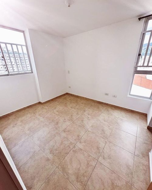 Apartamento de 3 alcobas en venta en Antonia Santos Centro, Bucaramanga, 85 m² · foto 13 de 17