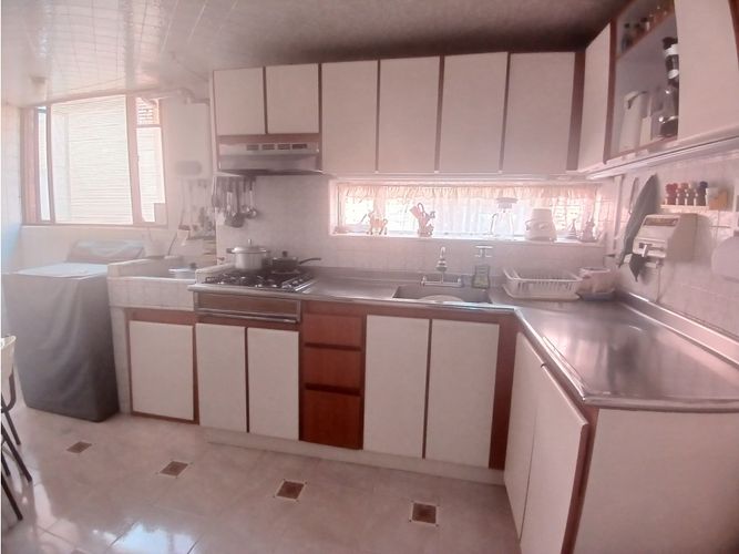 Apartamento de 3 alcobas en venta en Acevedo Tejada, Bogotá, 92 m² · foto 3 de 21