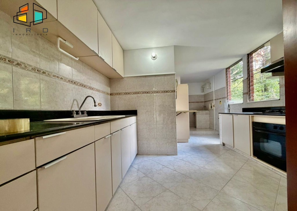 Apartamento en venta en Los Balsos, Medellín · foto 7 de 17