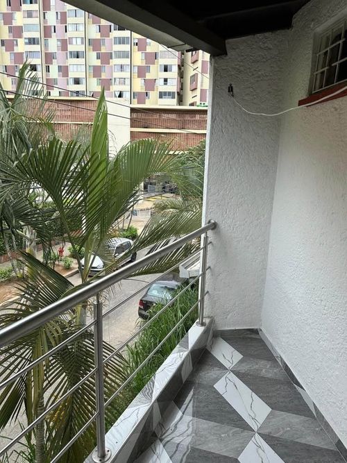 Casa de 3 alcobas en venta en Igzabelar, Bucaramanga, 156 m² · foto 3 de 9