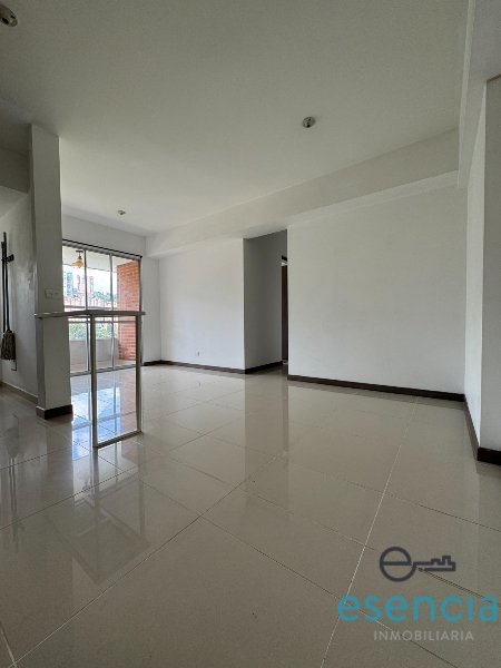 3BR Apartment in Maria Auxiliadora (65 m²) - 2