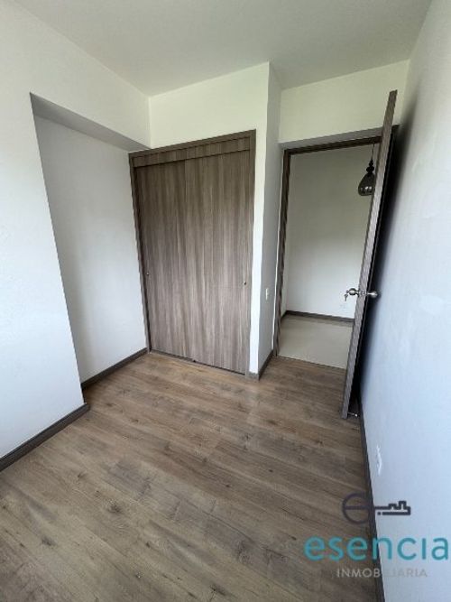 Apartamento de 3 alcobas en arriendo en Las Lomitas, Sabaneta, 65 m² · foto 11 de 19