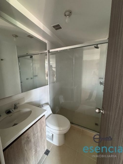Apartamento de 3 alcobas en arriendo en Las Lomitas, Sabaneta, 65 m² · foto 15 de 19