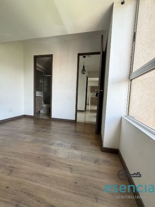 Apartamento de 3 alcobas en arriendo en Las Lomitas, Sabaneta, 65 m² · foto 16 de 19
