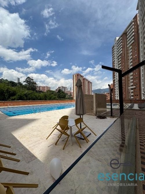 Apartamento de 3 alcobas en arriendo en Las Lomitas, Sabaneta, 65 m² · foto 18 de 19