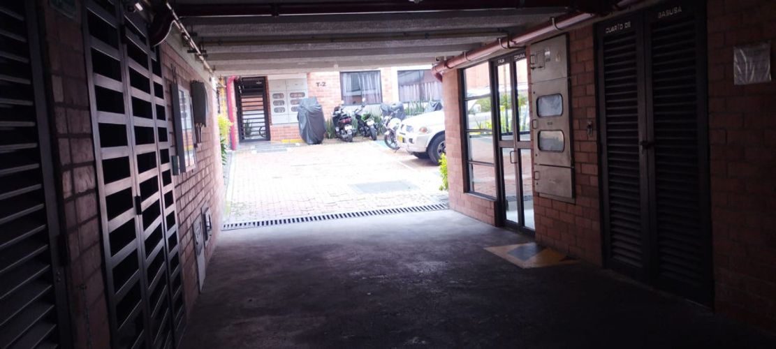 Apartamento en venta en Las Cruces, Bogotá · foto 2 de 21