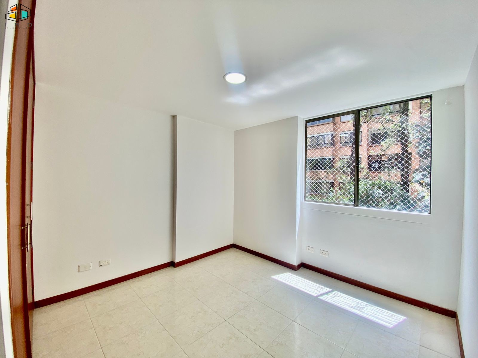 Apartamento en arriendo en Los Balsos, Medellín · foto 14 de 24