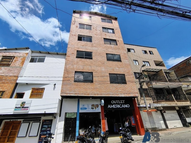 Warehouse for rent in Centro, Bello