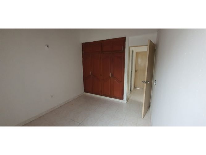 Casa de 5 alcobas en venta en Los Faroles, Santa Marta, 140 m² · foto 5 de 23