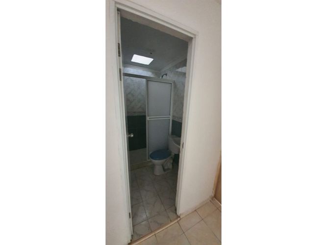 Casa de 5 alcobas en venta en Los Faroles, Santa Marta, 140 m² · foto 7 de 23