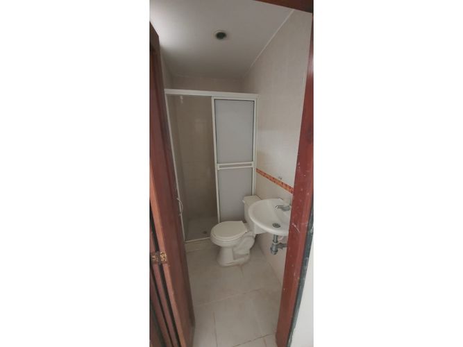 Casa de 5 alcobas en venta en Los Faroles, Santa Marta, 140 m² · foto 9 de 23