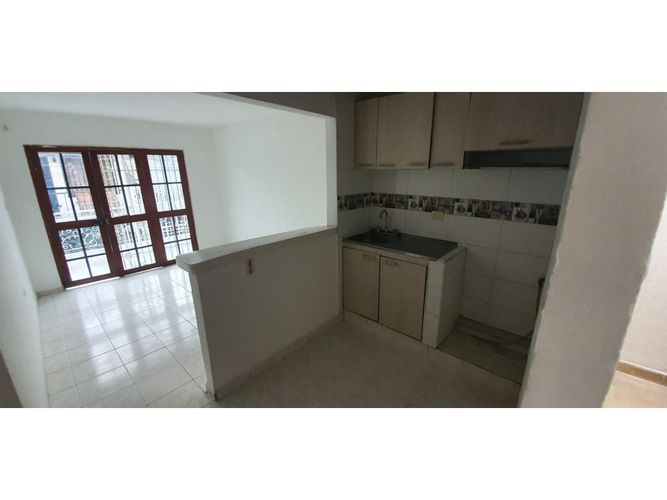 Casa de 5 alcobas en venta en Los Faroles, Santa Marta, 140 m² · foto 10 de 23
