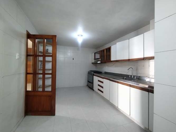 Apartamento de 3 alcobas en venta en El Castillo, Barranquilla, 156 m² · foto 5 de 14