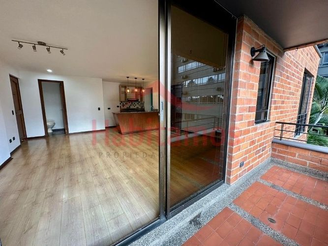 Apartaestudio en arriendo en Transversal Superior, Medellín, 70 m² · foto 6 de 14