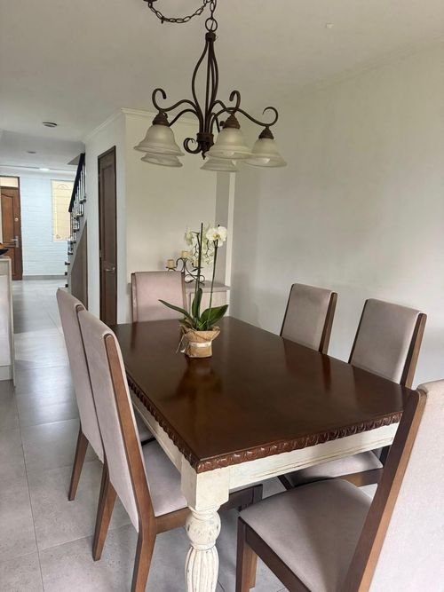 Casa de 3 alcobas en venta en Loma Del Chocho, Envigado, 190 m² · foto 5 de 24