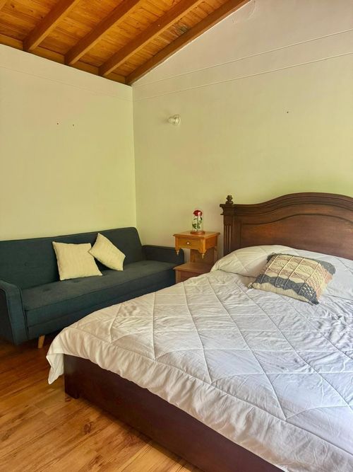Casa de 3 alcobas en venta en Loma Del Chocho, Envigado, 190 m² · foto 13 de 24