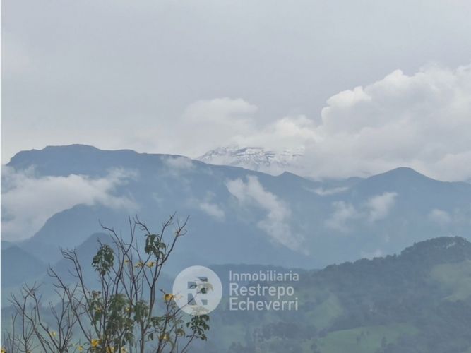Casa en venta en El Trebol, Manizales · foto 3 de 24
