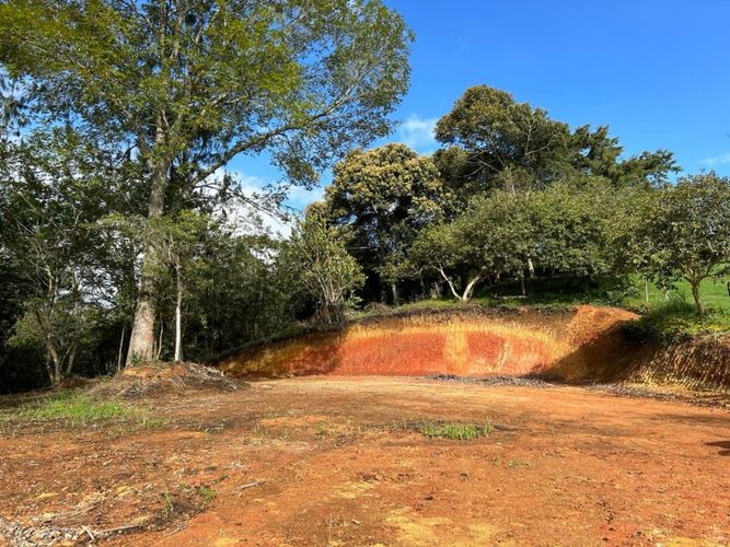 Lote en venta en El Carmen De Viboral, El Carmen de Viboral, 3300 m² · foto 3 de 14
