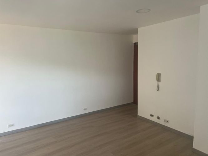 Oficina en arriendo en Los Naranjos, Medellín, 85 m² · foto 20 de 20