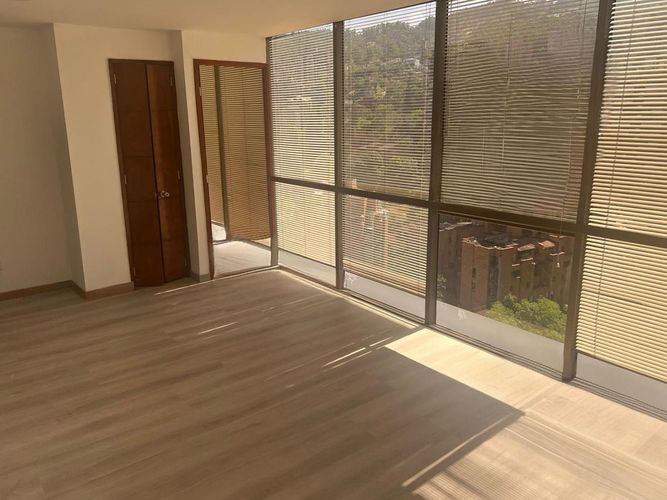 Oficina en arriendo en Los Naranjos, Medellín, 85 m² · foto 2 de 20