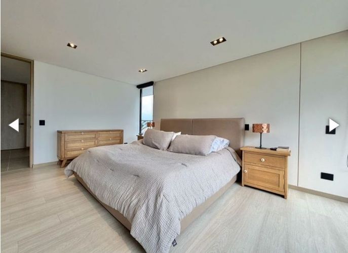 Apartamento de 3 alcobas en venta en Loma De Las Brujas, Envigado, 188 m² · foto 21 de 24