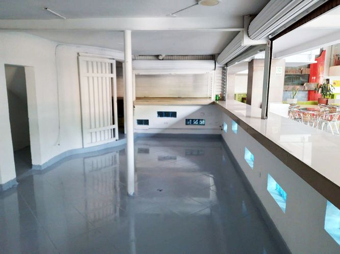 Local en venta en Laureles, Medellín, 80 m² · foto 11 de 20