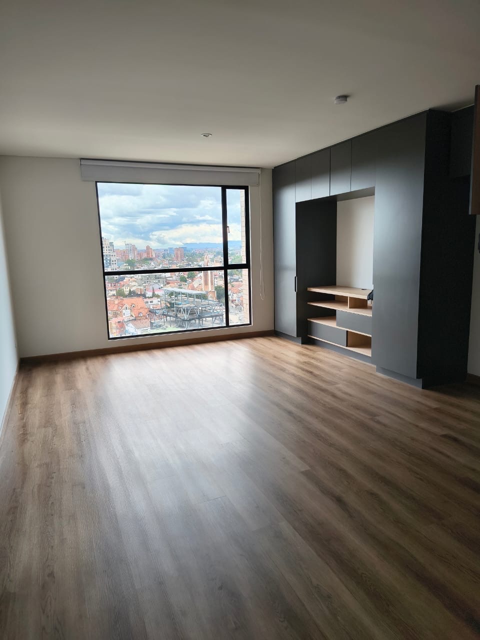 Apartaestudio en arriendo en Parque Central Bavaria, Bogotá · foto 5 de 11