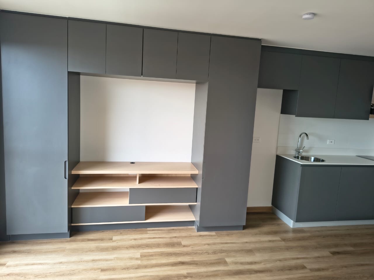Apartaestudio en arriendo en Parque Central Bavaria, Bogotá · foto 7 de 11