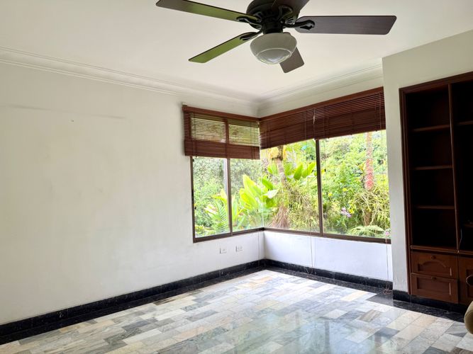 Casa de 3 alcobas en venta en La Riverita, Cali, 300 m² · foto 7 de 15