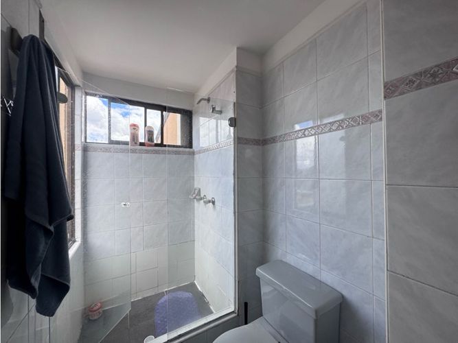 Apartaestudio en venta en Chapinero Alto, Bogotá, 59 m² · foto 11 de 14
