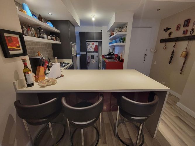 Apartamento de 2 alcobas en venta en El Poblado, Medellín, 90 m² · foto 3 de 13